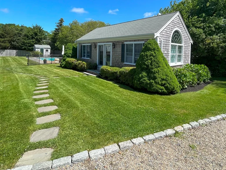 Does frequent mowing thicken grass?